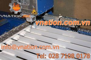 3-axis CNC milling machine / universal / bridge / with pneumatic clamping