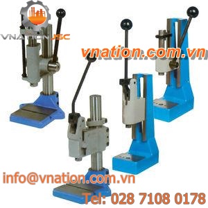 manual press / assembly / bench