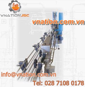 belt conveyor / bottle / vacuum / inclined