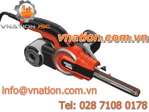 belt sander / electric / for heavy-duty applications / with dust collector