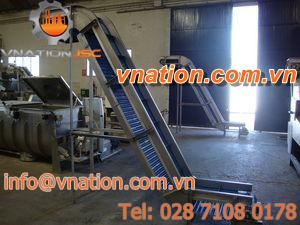 belt elevator