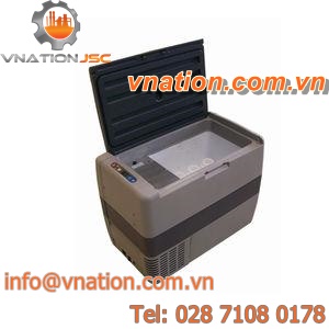 isothermal box with refrigeration unit