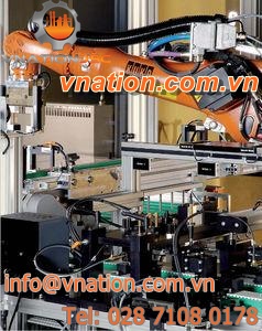 robotic materials handling system / industrial