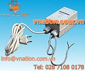 AC/DC power supply / regulated / closed frame