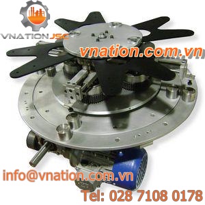 manipulator with gripping tool / rotary / linear