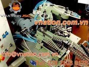 automatic assembly machine / for industrial applications / cam