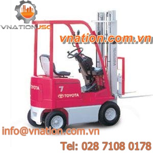 electric forklift / ride-on / medium-load / 4-wheel