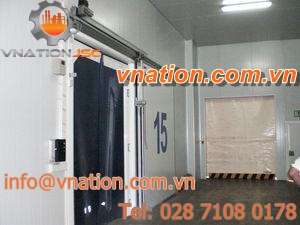 swing doors / supermarket / industrial / PVC