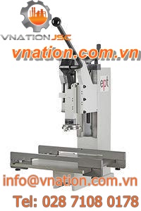 manual assembly machine / connector