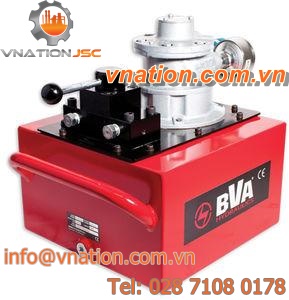 suction hydraulic pump