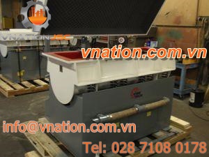 linear vibratory finishing machine / industrial
