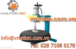 pneumatic press / turntable