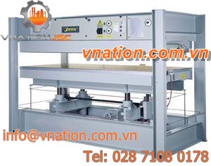 hydraulic press / with heating plates / for the wood industry / cold