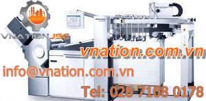 pallet feeder