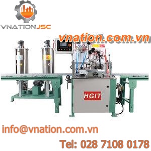 pouring unit / polyurethane