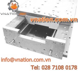 compact linear guide / metal
