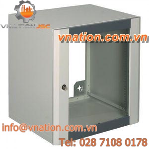 monobloc enclosure / 19