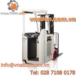 electric forklift / stand-on / for boats / industrial