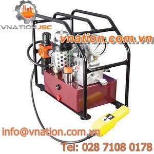 piston pump / three-stage / hydro-pneumatic