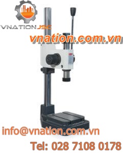 manual press / riveting
