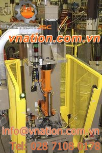 hydraulic press / joining / for the automotive industry