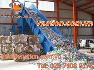 belt conveyor / for the recycling industry / storage / inclined