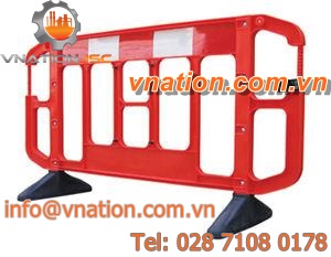 pedestrian barrier / plastic