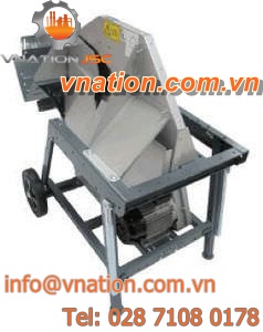 circular saw / wood / combustion engine / tabletop