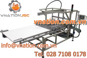 belt conveyor / pallet / accumulation / horizontal