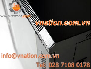 network cabinet / wall-mounted