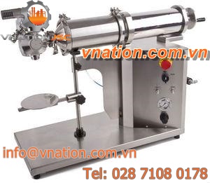 multi-container filling machine / semi-automatic / piston / volumetric