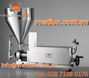one-shot depositor / for the food industry