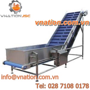 belt conveyor / for the food industry / stainless steel / inclined