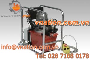 electrically-powered pack unit