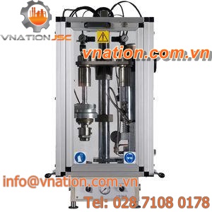 aerosol spray crimping machine / for bottles / automatic