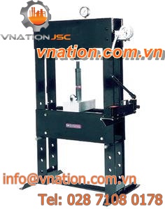 hydraulic press / double-action / straight-side