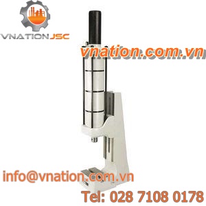 pneumatic press / assembly / ram