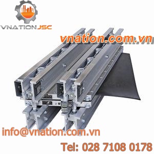 vulcanizing press / hydraulic / hot / for conveyor belts