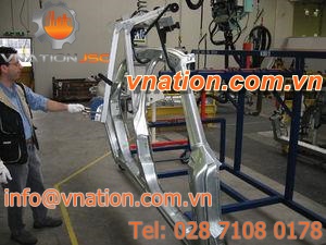 pneumatic manipulator / with hoist / for bodywork / positioning