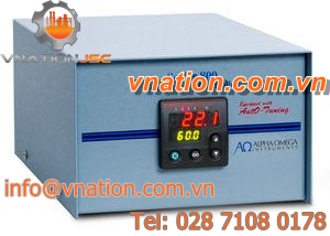 thermoelectric temperature controller / PID / digital / auto-tuning