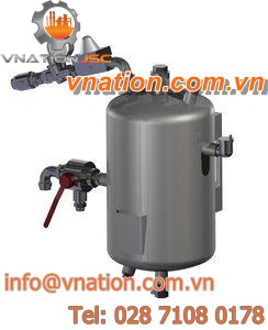 water tank / metal / vertical
