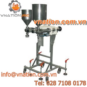 pneumatic feeder / food