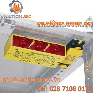 presence detector / three-phase voltage / compact