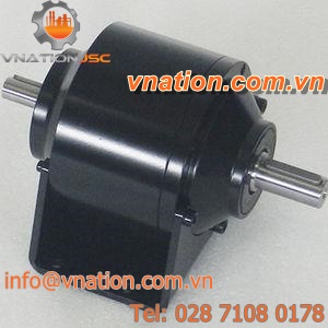 coaxial gear reducer / compact / custom / with flange