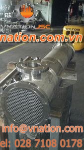 shell and tube heat exchanger / gas/liquid / stainless steel / custom