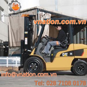 diesel engine forklift / ride-on / industrial / compact