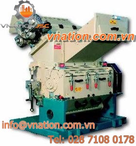 roller plastic granulator / waste / horizontal / in-line