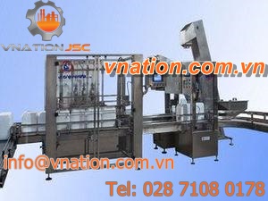 bottle filling machine / automatic / for liquids / packaging machine