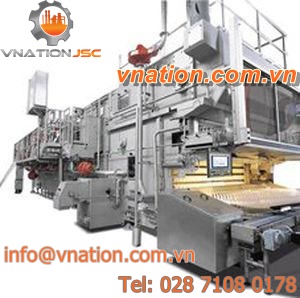 water cleaning machine / automatic / for glass / spray