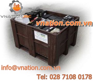 plastic pallet box / transport / for used batteries